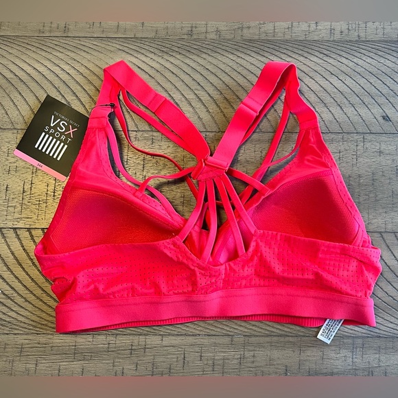 Victoria's Secret Sports Bra Bundle (5) All NWT Small Medium 34A - Picture 7 of 12